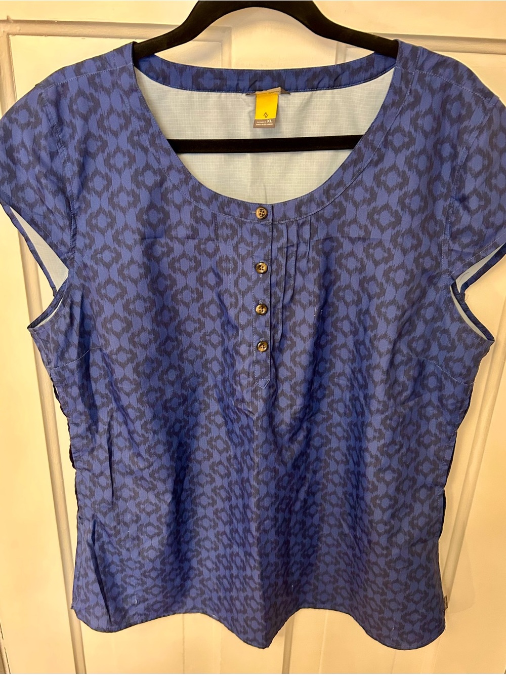 Amazing Eddie Bauer Blue Printed Cap-Sleeve Women's Top, size xl